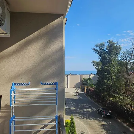 Avinion аппартаменты у моря